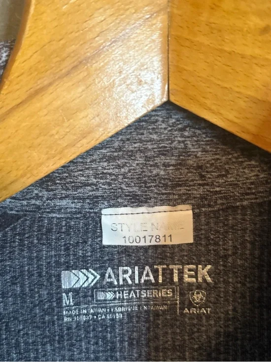 Ariat top - Picture 4 of 11